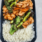 Best D7. Chicken with Broccoli Dinner Combination in Columbia, SC